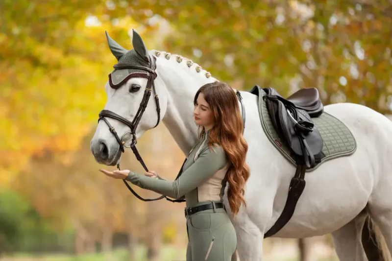 LeMieux Suede Close Contact Square Rosemary